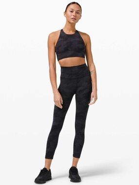 Lululemon Wunder Train High-Rise Crop 23"
Heritage 365 Camo Deep Coal Multi
